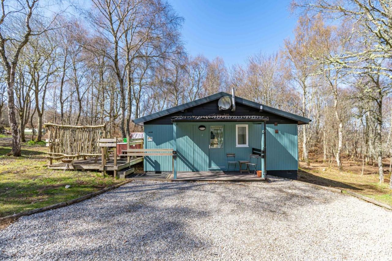 Fern Lodge 2 With Hot Tub Belladrum Exterior foto